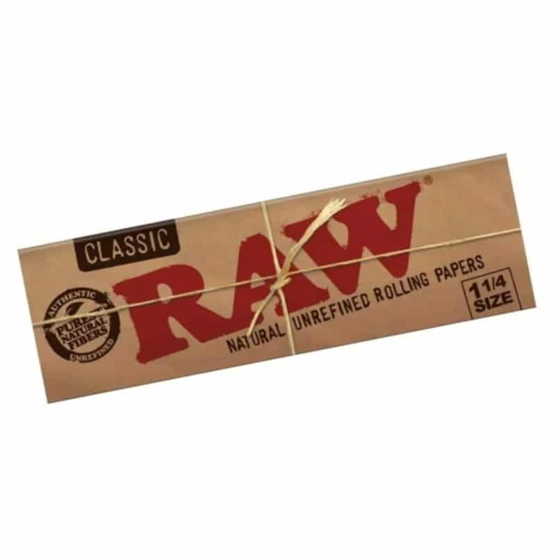 1 1/4 Paper von RAW: Hochwertige und ungebleichte Vloei-Papiere für ein reines und natürliches Raucherlebnis.